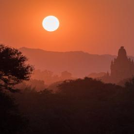 bagan_sonnenuntergang_mm024252 Bagan bei Sonnenuntergang.